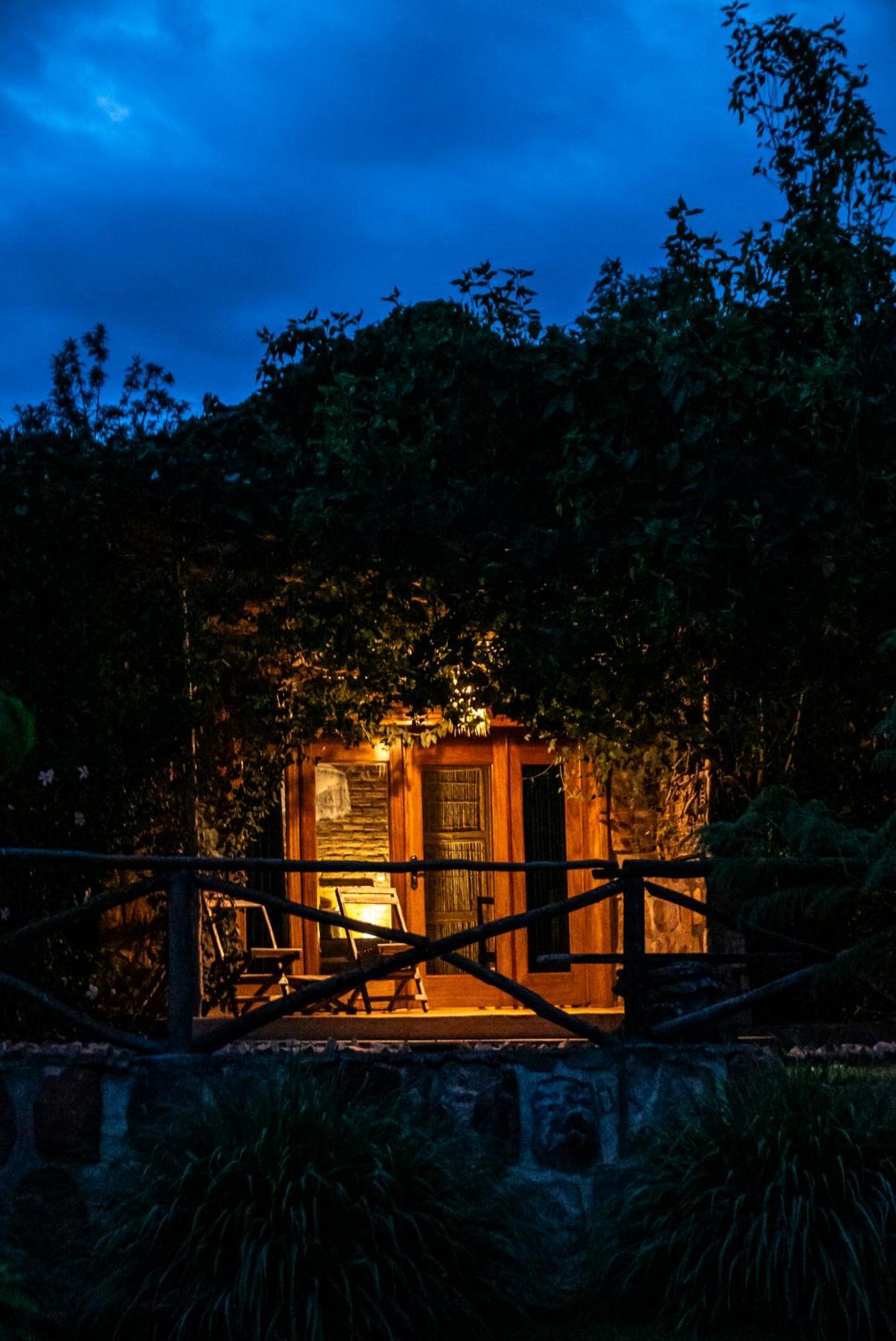 Akagera Transit Lodge Eksteriør billede