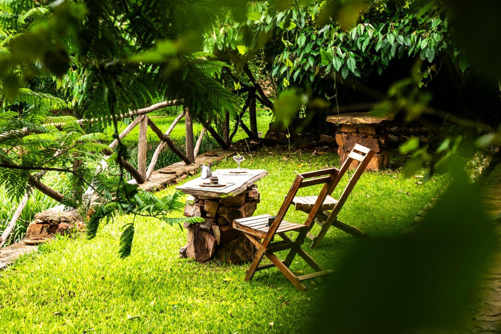 Akagera Transit Lodge Eksteriør billede